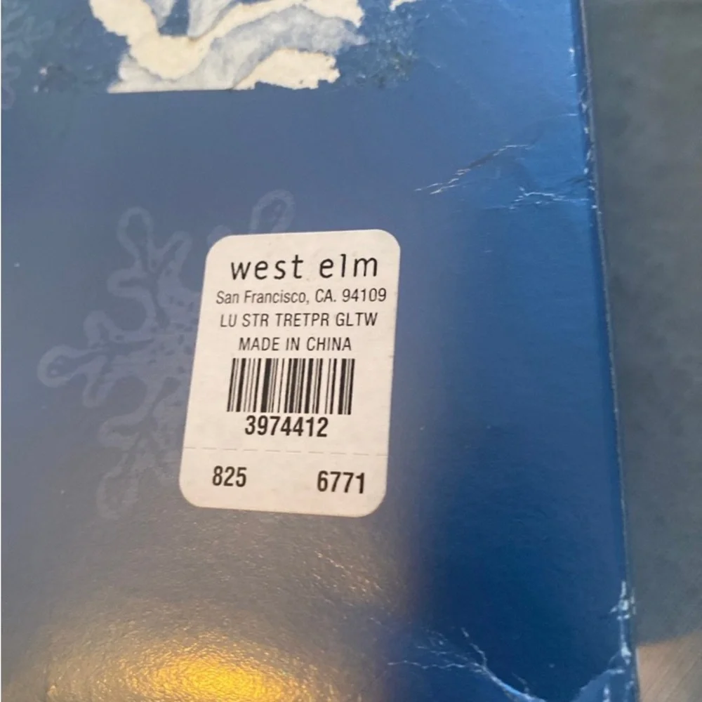 LED West Elm Christmas tree topper Star New